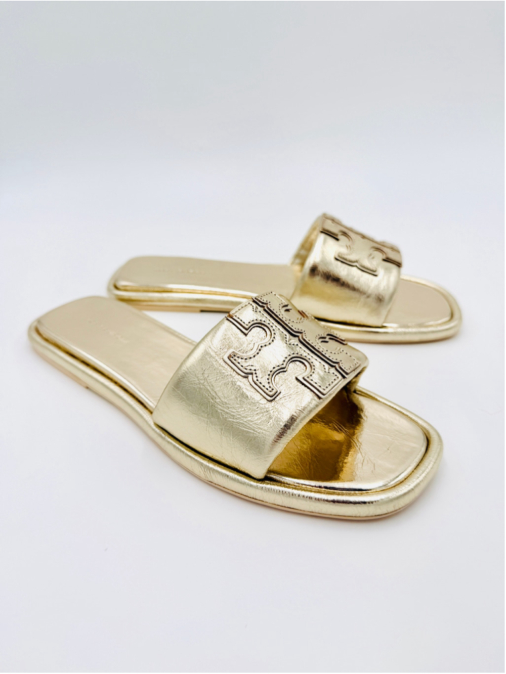 Tory Burch Double T Sport Slides Spark Gold Leather Sandals NWOB 8.5 140838 - Picture 3 of 9